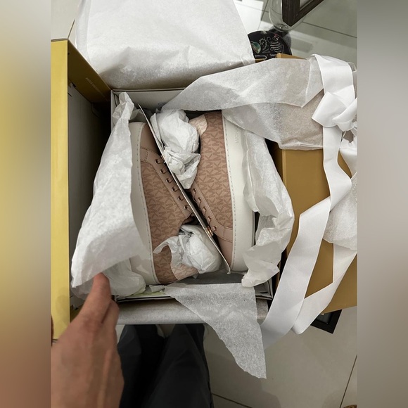 New Pink Michael Kors Sneakers - Picture 4 of 4